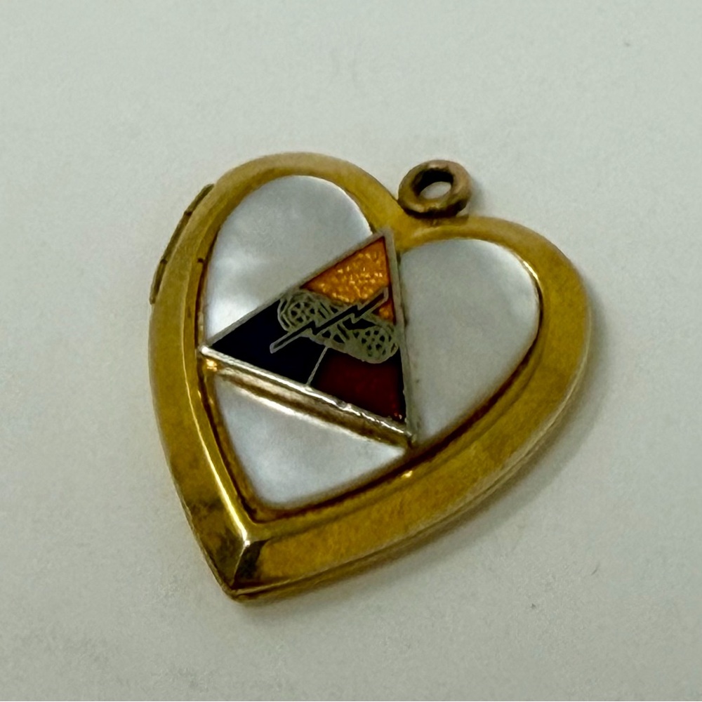 WWII Sweetheart Locket Gold-Filled Heart Shaped Army Air Corps Emblem